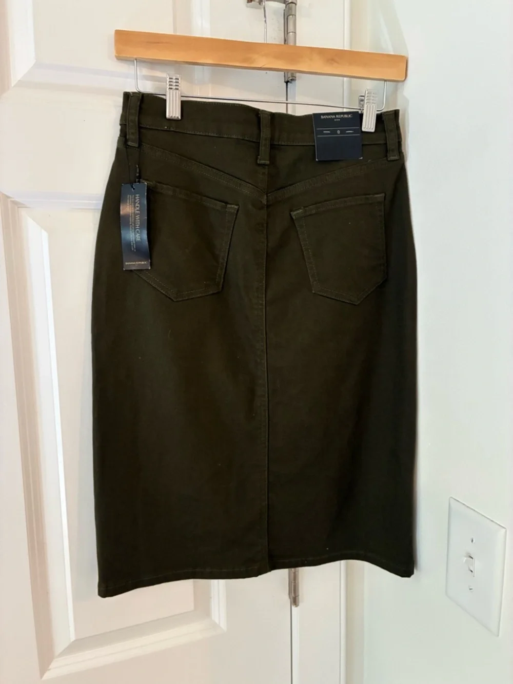 NEW! Banana Republic Olive Green High-Waist Pencil Skirt with Front Slit